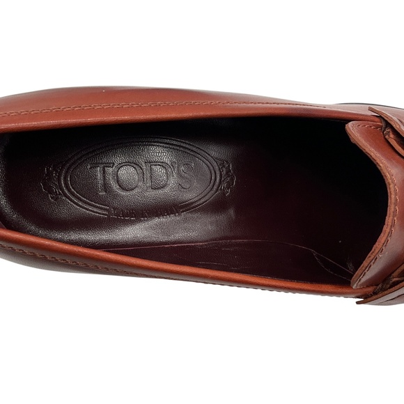 TOD'S BROWN LEATHER HEELED LOAFER PUMPS - Picture 9 of 9